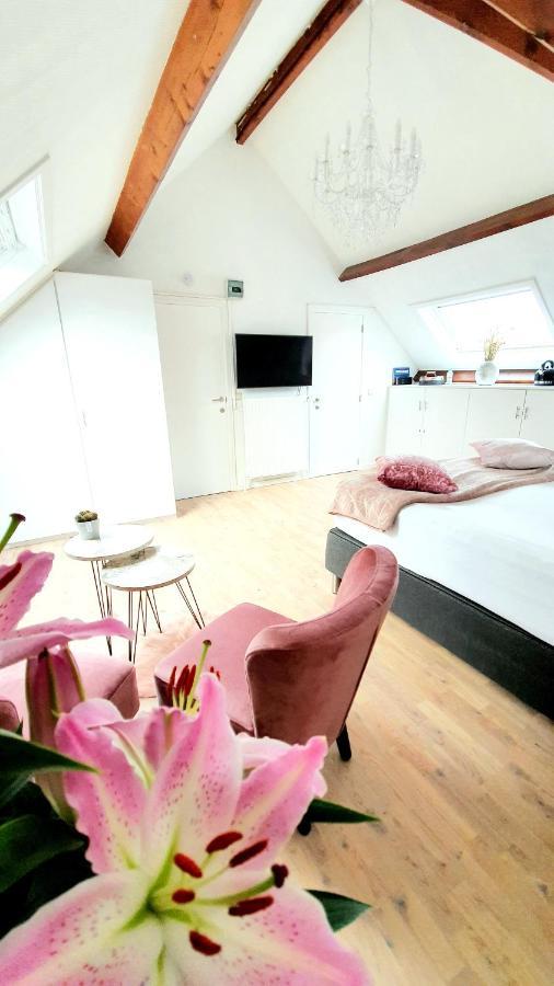 Viktor And Stella Suite By The Minnewater Bruges Exterior foto